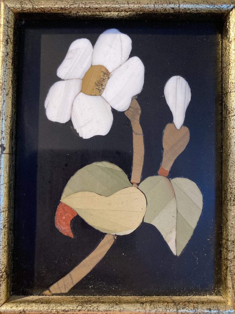 Pietra dura flower